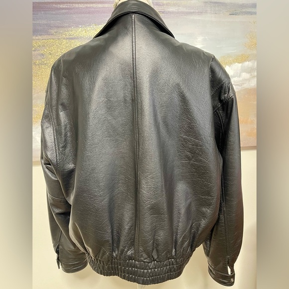 Hill & Archer Leather bomber style jacket, Approx 24” PTP, 26” Long Size 42 - Picture 4 of 11